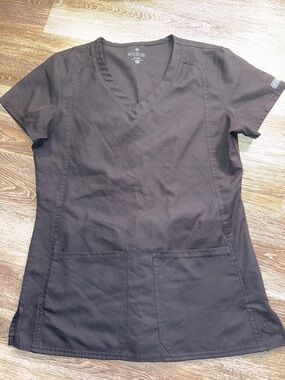 Med Couture Black V-Neck Short Sleeve Scrub Top